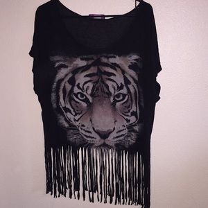 Tiger fringe shirt